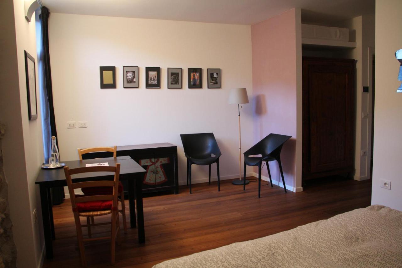 La Piazzetta Di Canale B&B เทนโน ภายนอก รูปภาพ