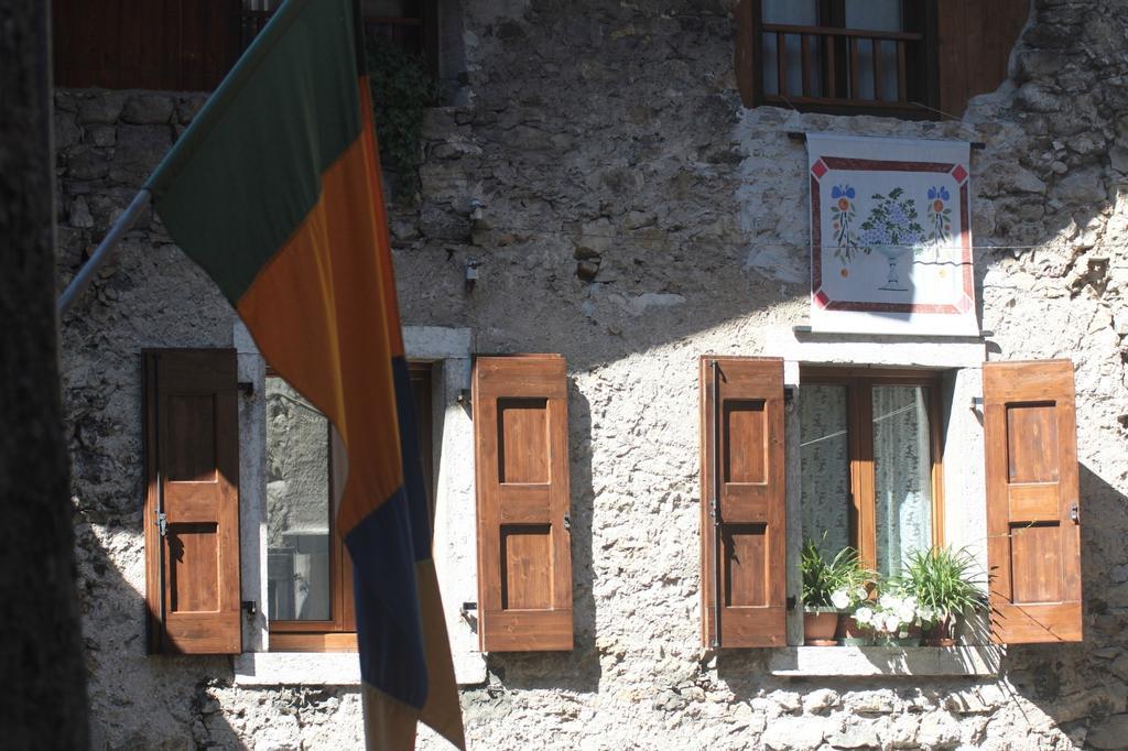 La Piazzetta Di Canale B&B เทนโน ภายนอก รูปภาพ