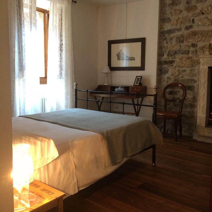 La Piazzetta Di Canale B&B เทนโน ภายนอก รูปภาพ